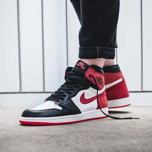 Giày Nike Air Jordan 1 Retro High OG GS 'Track Red' 575441-112 — ảnh 3