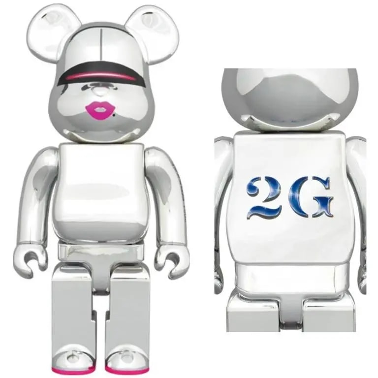 Mô Hình Bearbrick Sorayama 2G Silver Ver 2G — ảnh 2