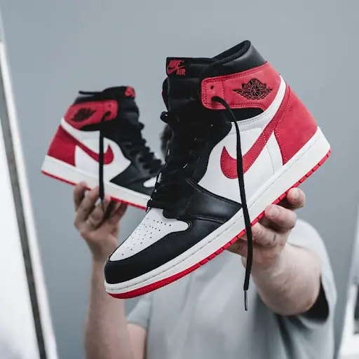 Giày Nike Air Jordan 1 Retro High OG GS 'Track Red' 575441-112 — ảnh 5