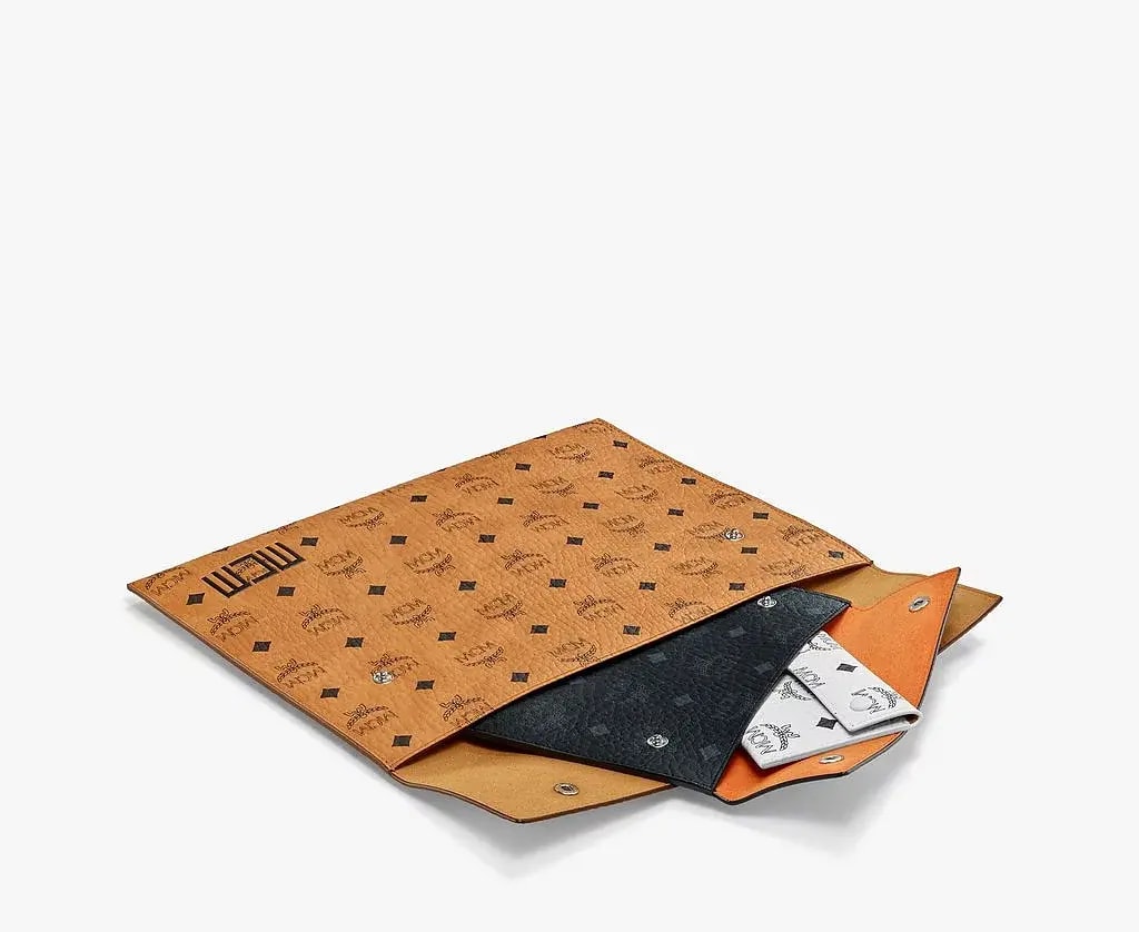Túi MCM Medium Tri Pouch In Visetos Mix Cognac MXZBSVI04CO001 — ảnh 3