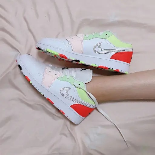 Giày Nike Air Jordan 1 Low GS 'Ember Glow' 554723-176 — ảnh 3