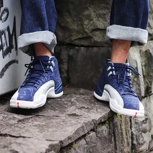 Giày Nike Air Jordan 12 Retro GS 'International Flight' BV8017-445 — ảnh 3