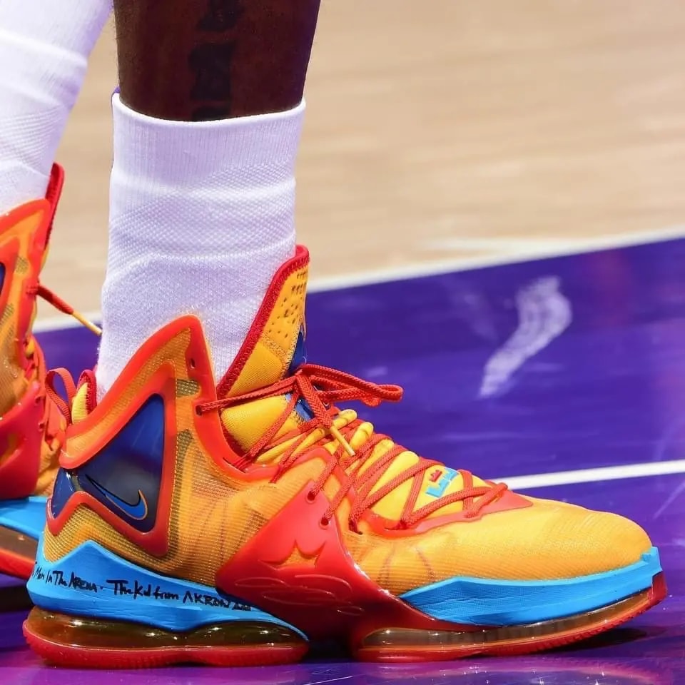 Giày Nike Space Jam x LeBron 19 EP 'Tune Squad' DC9342-800 — ảnh 2