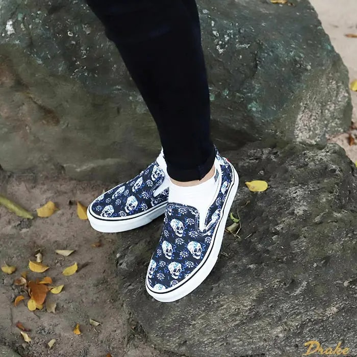 Giày Vans Classic Slip-On 'Flash Skull' VN0A4U381HJ — ảnh 5