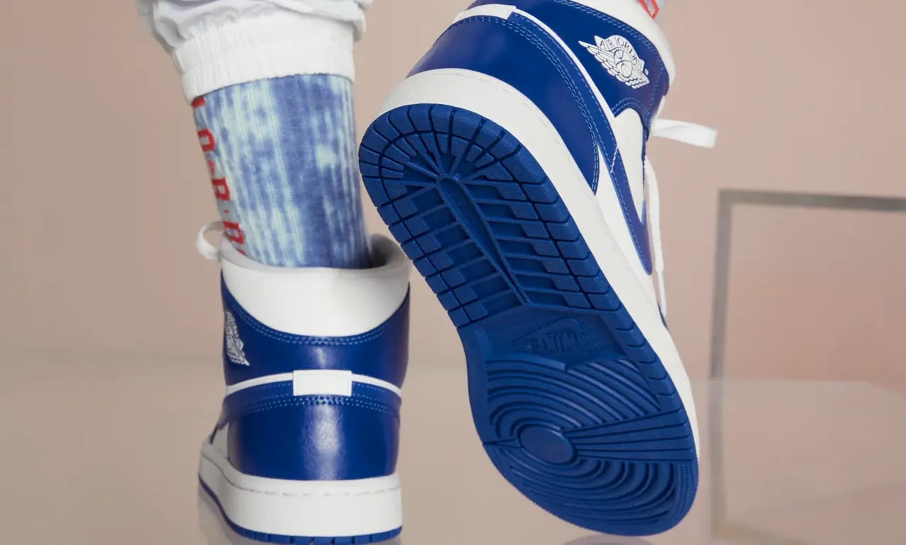 Giày Nike Air Jordan 1 Mid 'Kentucky Blue' BQ6472-104 — ảnh 5