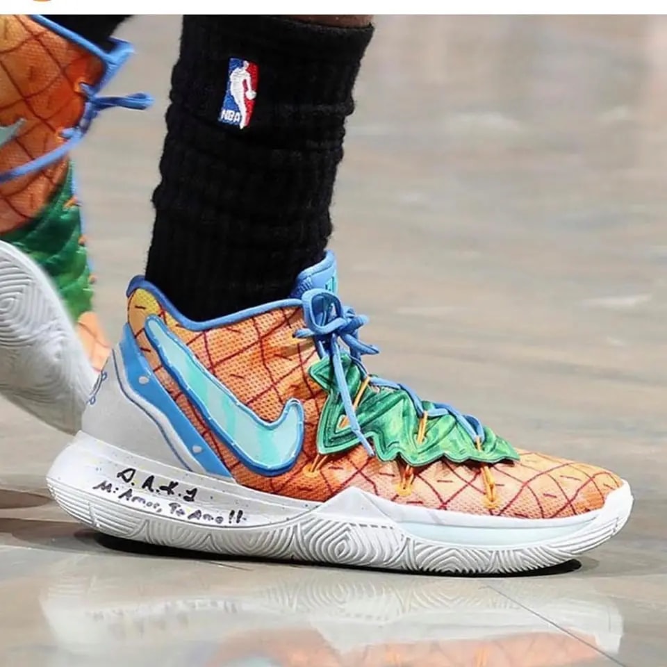 Giày Nike SpongeBob SquarePants x Kyrie 5 EP 'Pineapple House' CJ6950-800 — ảnh 2