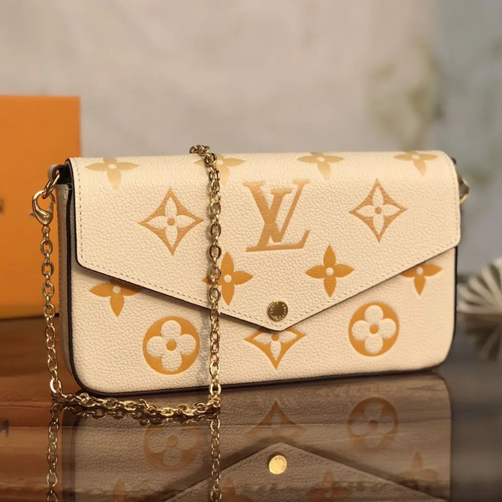 Túi Louis Vuitton Félicie Pochette Monogram Empreinte Leather M80498 — ảnh 2