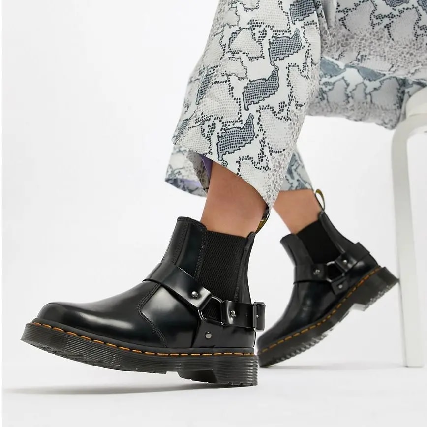 Giày Dr. Martens  Wincox Smooth Leather Buckle Boots Black 23866001 — ảnh 4