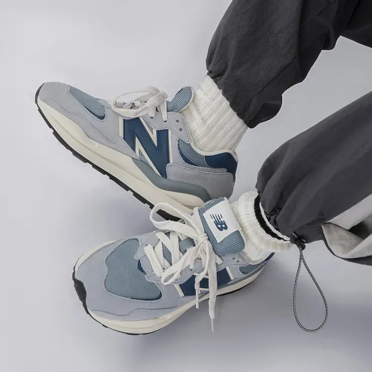 Giày New Balance 5740 'Eclipse' W5740LX1 — ảnh 2