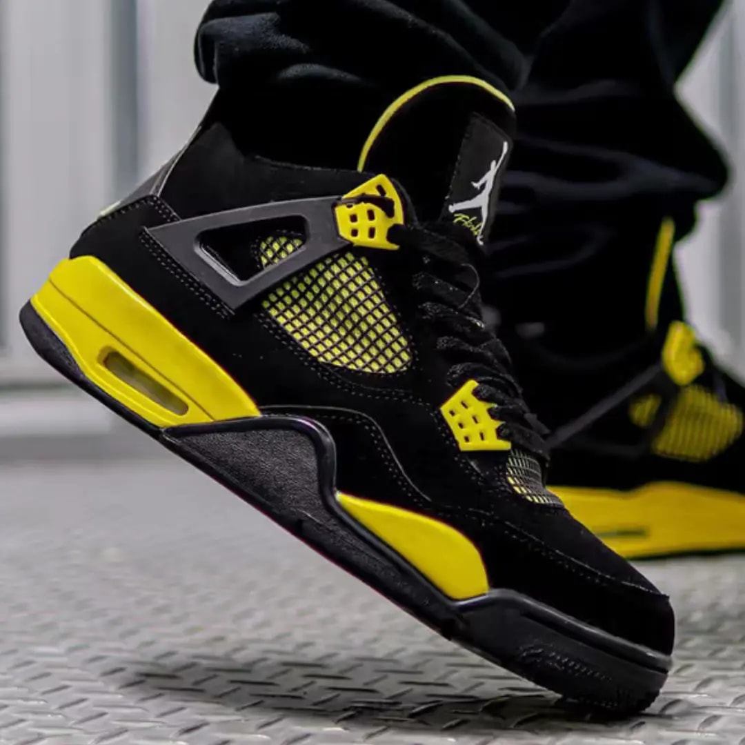 Giày Nike Air Jordan 4 Retro 2023 'Thunder' DH6927-017 — ảnh 2