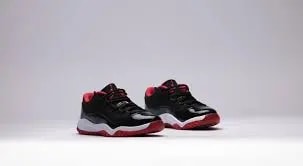 Giày Nike Air Jordan 11 Retro Low BP 'Bred' 505835-012 — ảnh 2