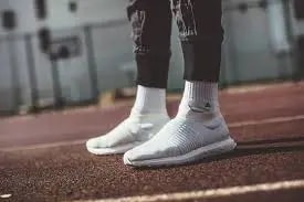 Giày Adidas UltraBoost Laceless 'Undyed' BB6146 — ảnh 2