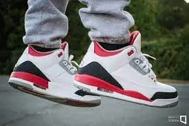 Giày Nike Air Jordan 3 Retro 'Fire Red' 2007 136064-161 — ảnh 5