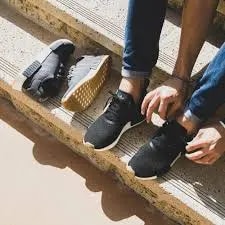 Giày Adidas NMD R1 Black Gum B42200 — ảnh 3