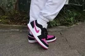 Giày Nike Wmns Air Jordan 1 'Black Cactus Flower' DC0774-005 — ảnh 5