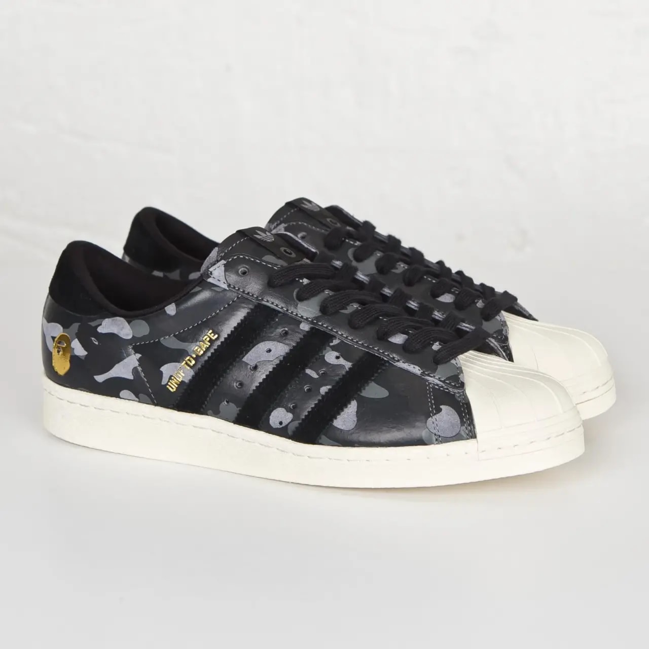 Giày Adidas Superstar 80s 'Undefeated Bape Black Camo' S74774 — ảnh 3