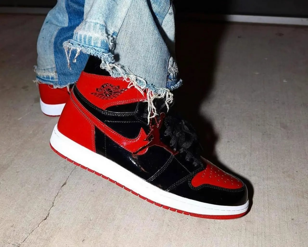 Giày Nike Air Jordan 1 Retro High OG (GS) 'Patent Bred' 575441-063 — ảnh 2