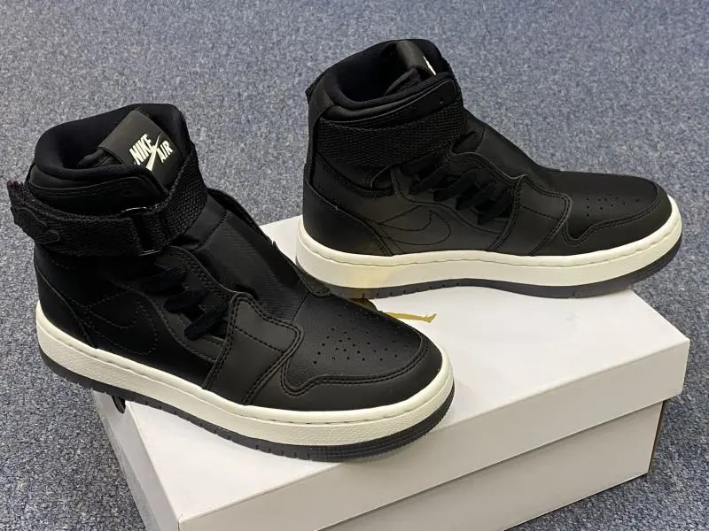 Giày Nike Wmns Air Jordan 1 Nova XX 'Black Sail' AV4052-002 — — ảnh 4