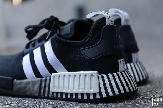 Giày Adidas NMD R1 'Glitch Black White' FV3649 — ảnh 3
