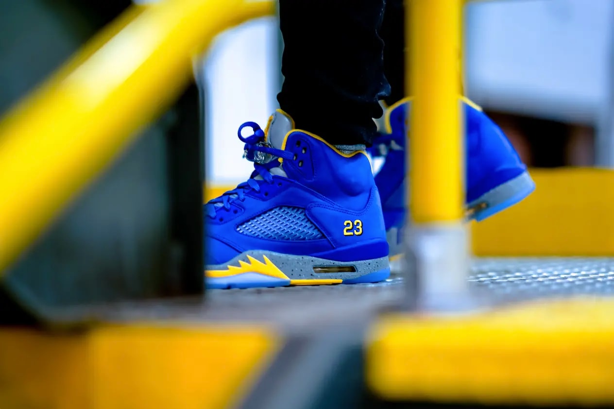 Giày Nike Air Jordan 5 Retro JSP 'Laney' Varsity Royal CD2720-400 — ảnh 5