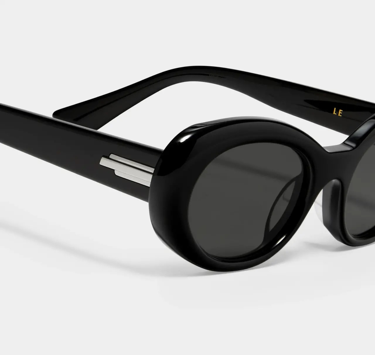 Kính Gentle Monster Le 01 (Black) — ảnh 4