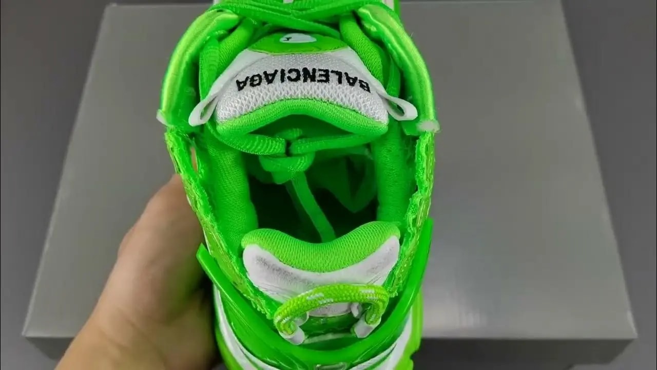 Giày Balenciaga Runner 'Green' 677403W3RBM3590 — ảnh 4