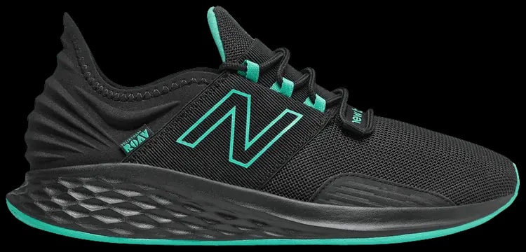 Giày New Balance Liverpool FC x FreshFoam ROAV MROAVLF — kich-thuoc: 40-5