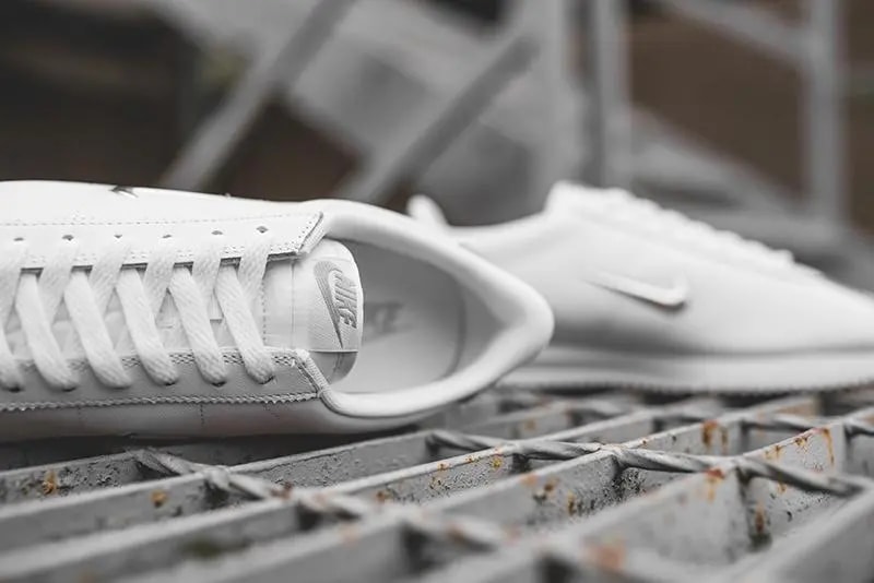 Giày Nike Cortez Basic Jewel 'Metallic Silver' 833238-101 — ảnh 5