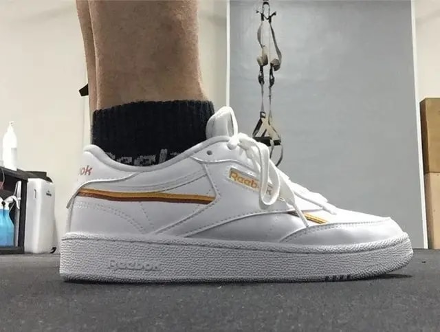 Giày Reebok Club C 85 Vegan 'White Collegiate Gold' GX7564 — ảnh 2