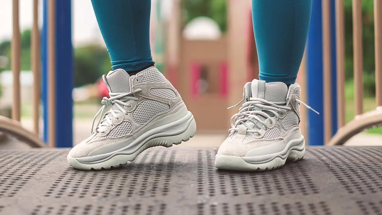 Giày Adidas Yeezy Desert Boot 'Salt' FV5677 — ảnh 2