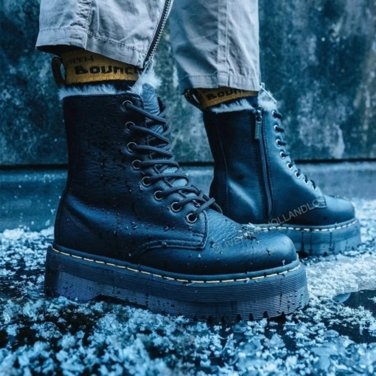 Giày Dr.Martens Jadon Furlein 'Black' 25637001 — ảnh 2