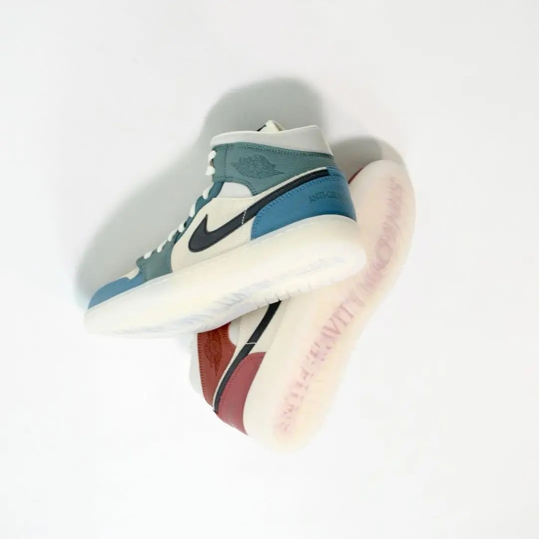 Giày Nike Wmns Air Jordan 1 Mid 'Anti Gravity Machines' DM9601-200 — ảnh 5