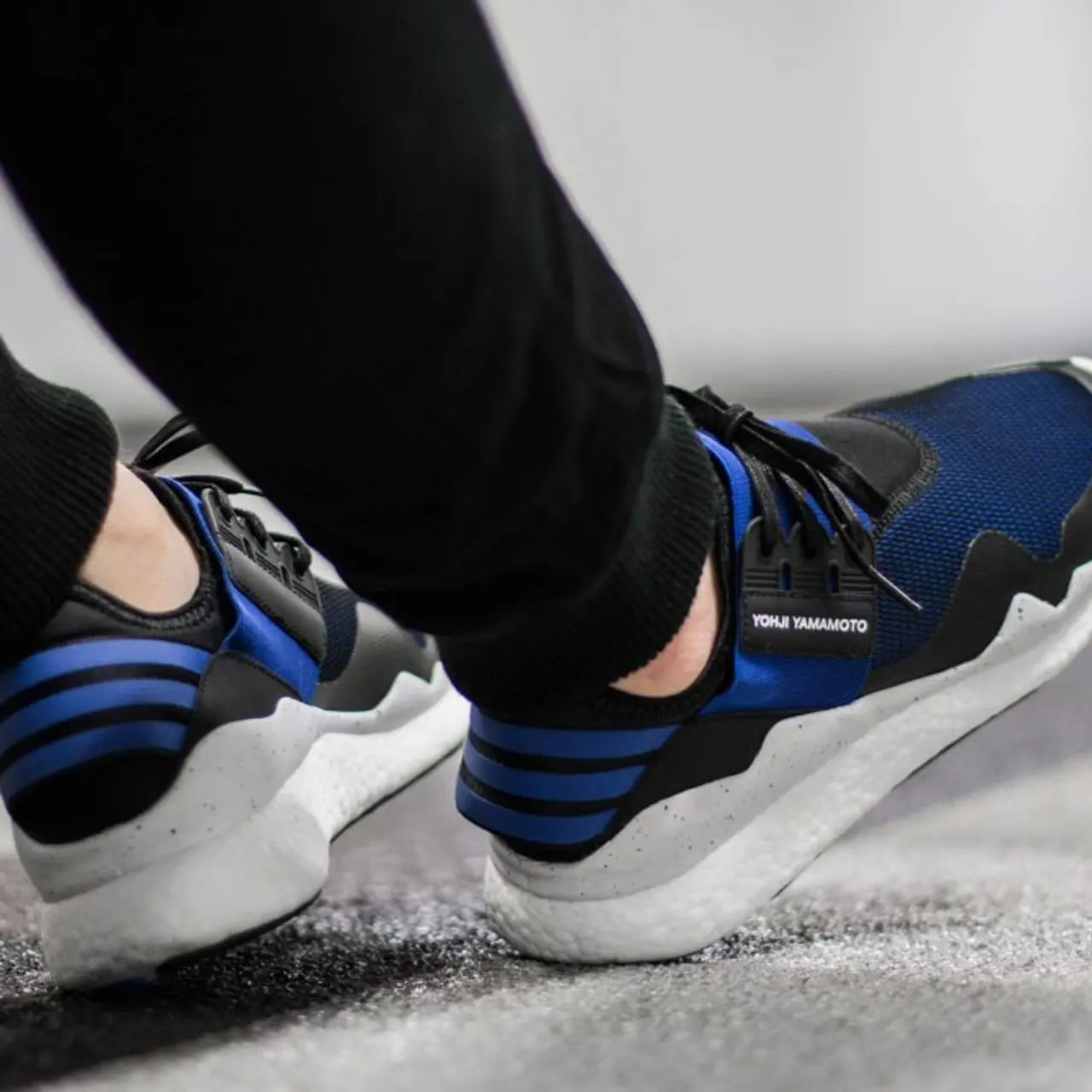 Giày Adidas Y-3 Retro Boost 'Electric Blue' AQ5494 — ảnh 4