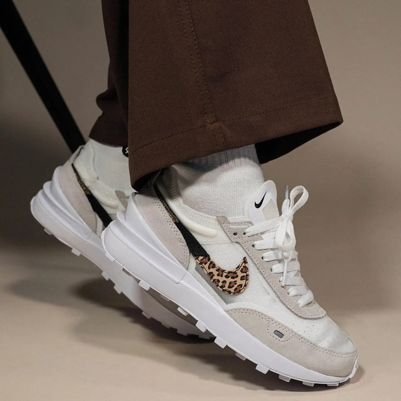 Giày Nike Waffle One 'White Leopard' DJ9776-100 — ảnh 2