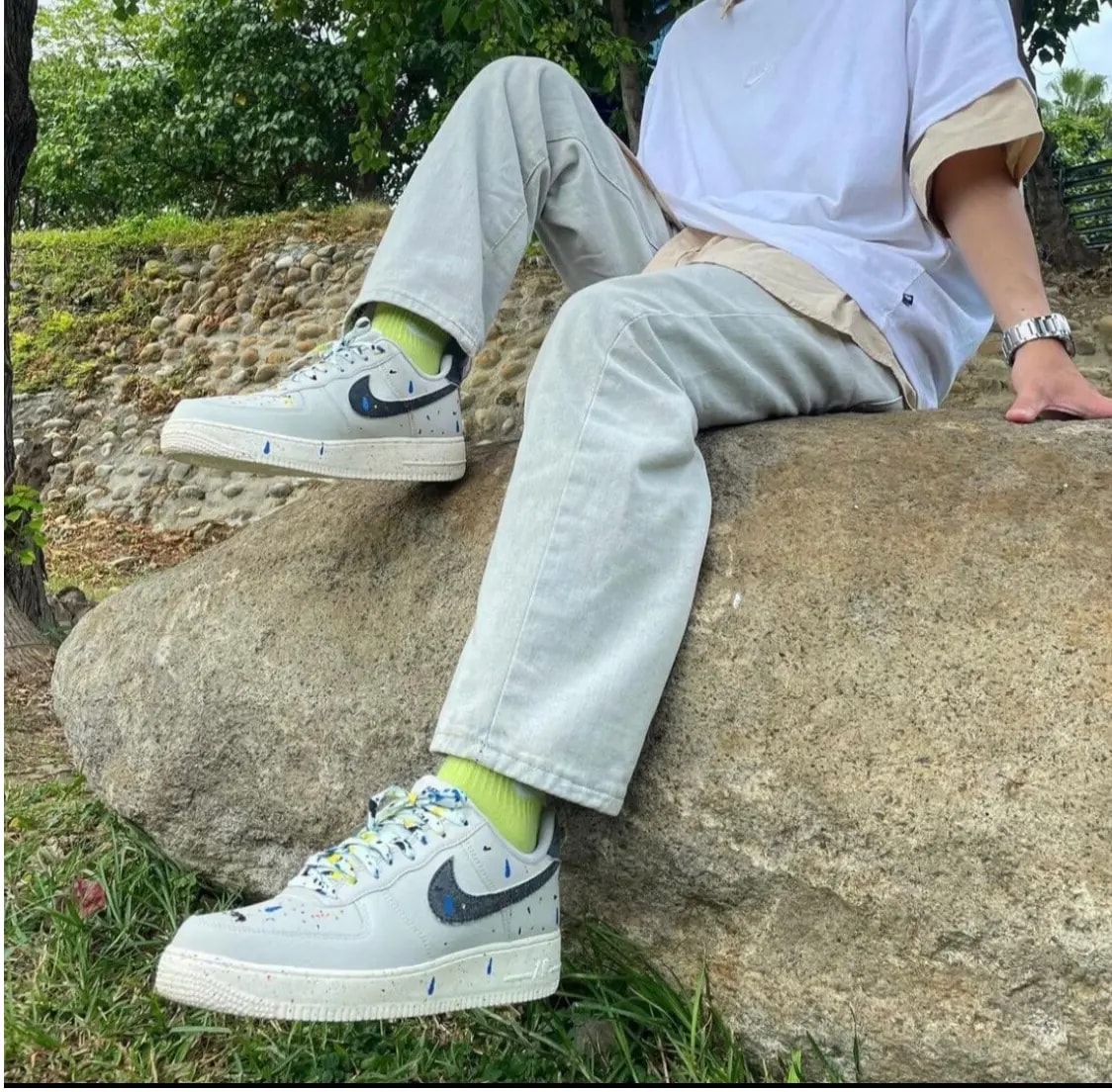 Giày Nike Air Force 1 '07 LV8 'Paint Splatter Light Bone' CZ0339-001 — ảnh 2