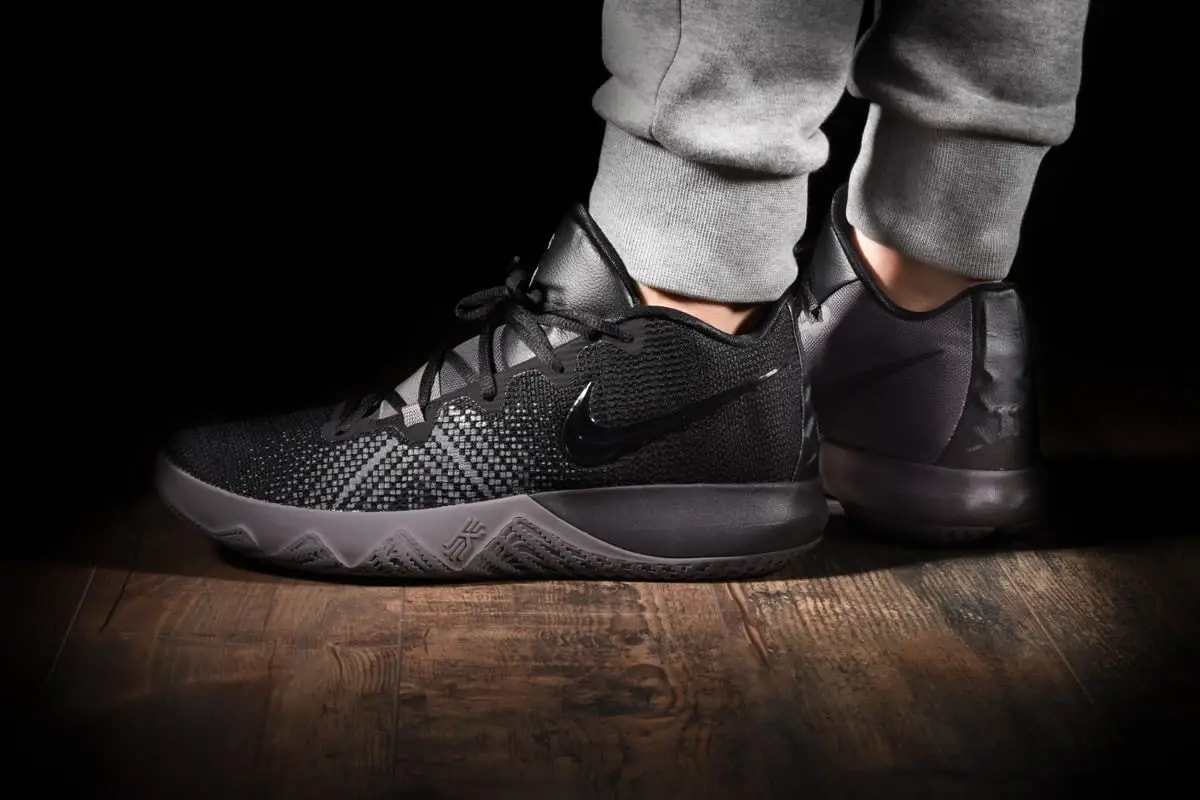 Giày Nike Kyrie Flytrap 'Black Thunder Grey' AA7071-011 — ảnh 2
