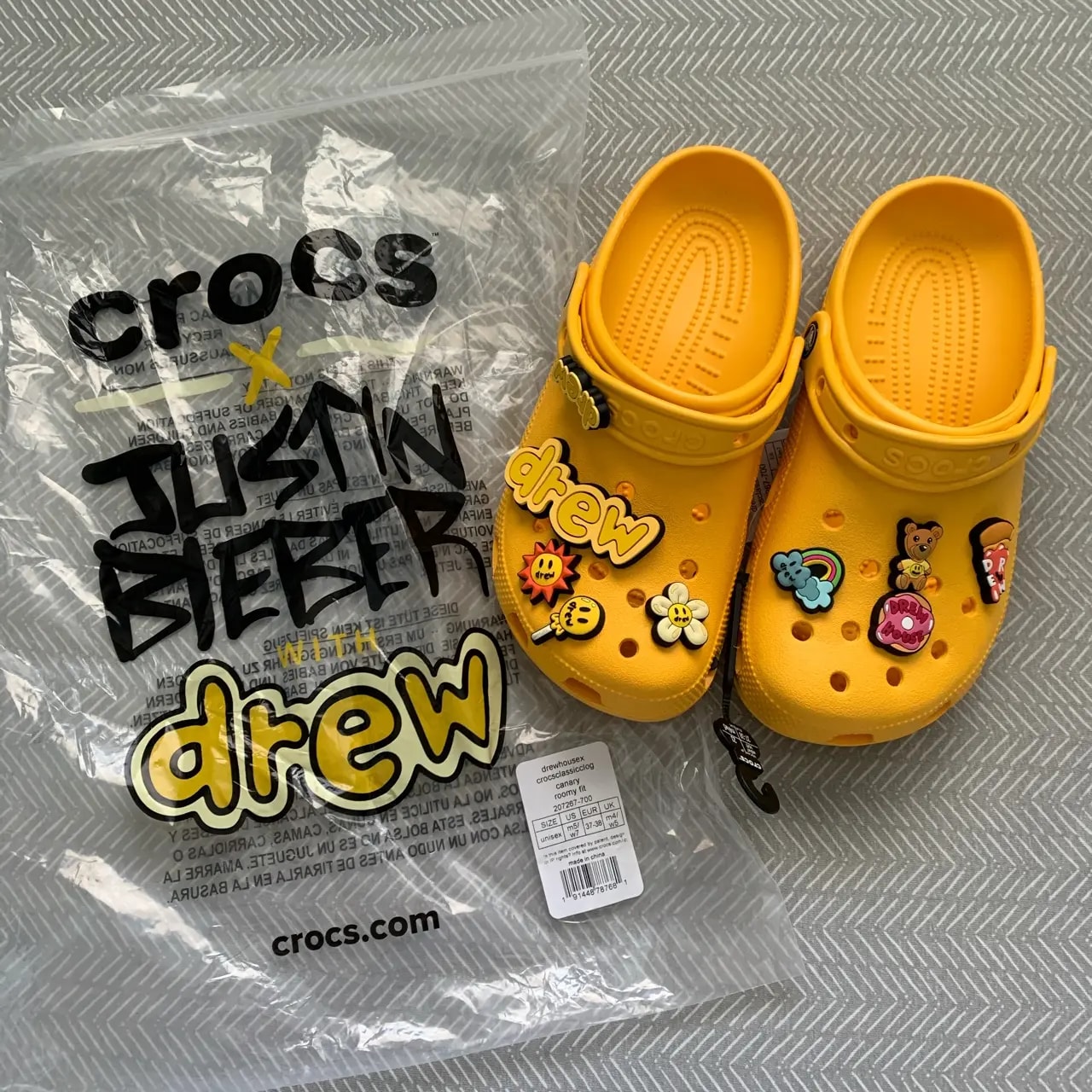 Dép Crocs Classic Clog Bieber With Drew House 207267-700 — ảnh 2