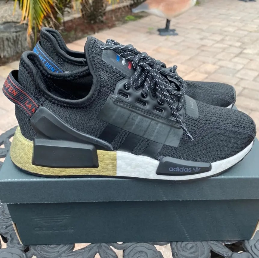 Giày Adidas NMD R1 V2 J 'Black Gold Metallic' FW8048 — ảnh 2