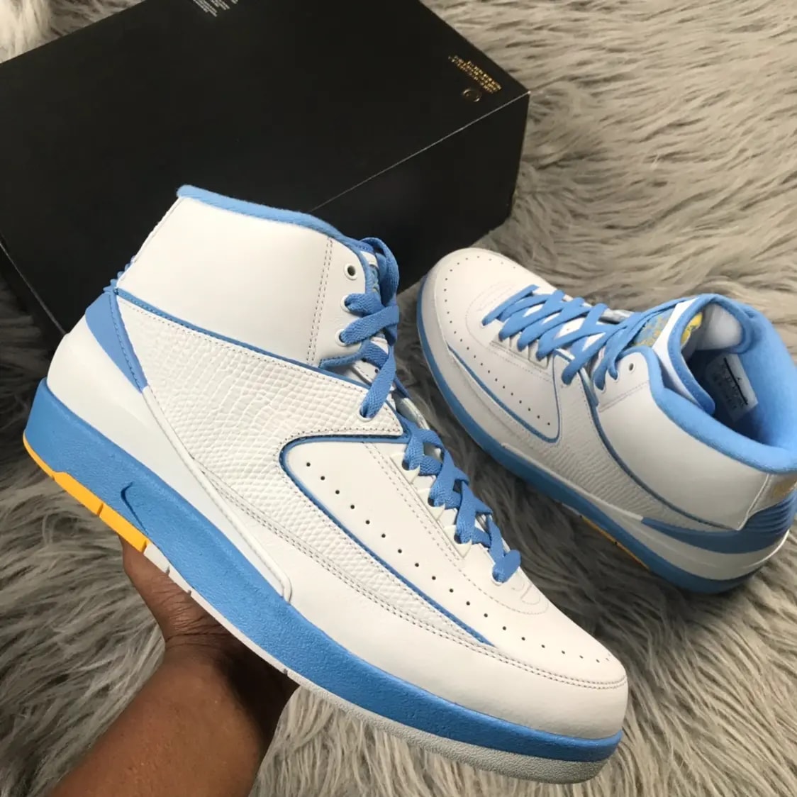 Giày Nike Air Jordan 2 Retro 2018 'Melo' 385475-122 — ảnh 5
