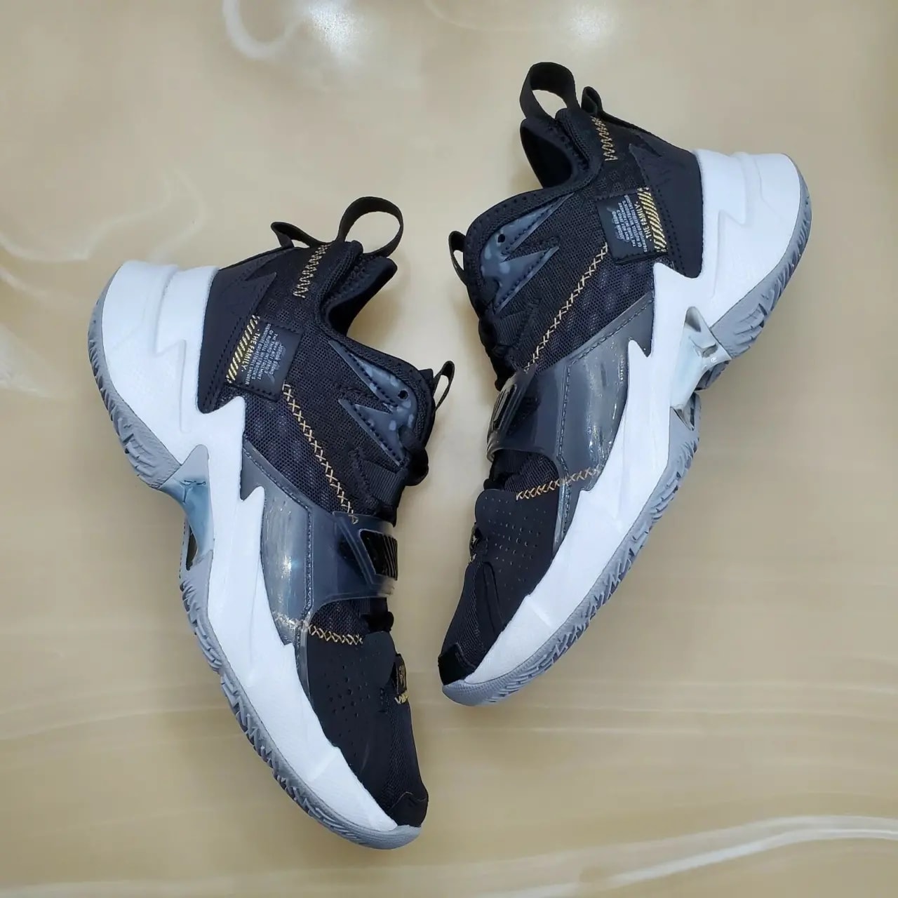 Giày Nike Jordan Why Not Zer0.3 BG 'The Family' CD5804-001 — ảnh 2