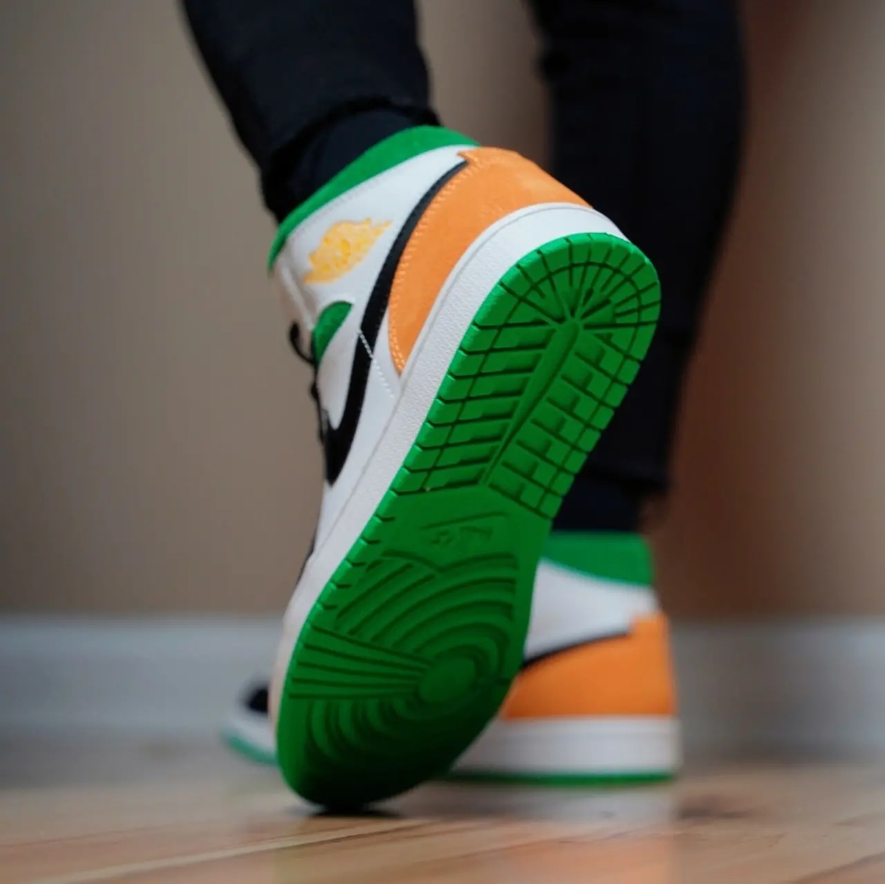 Giày Nike Air Jordan 1 Mid SE 'Oakland' 852542-101 — ảnh 4