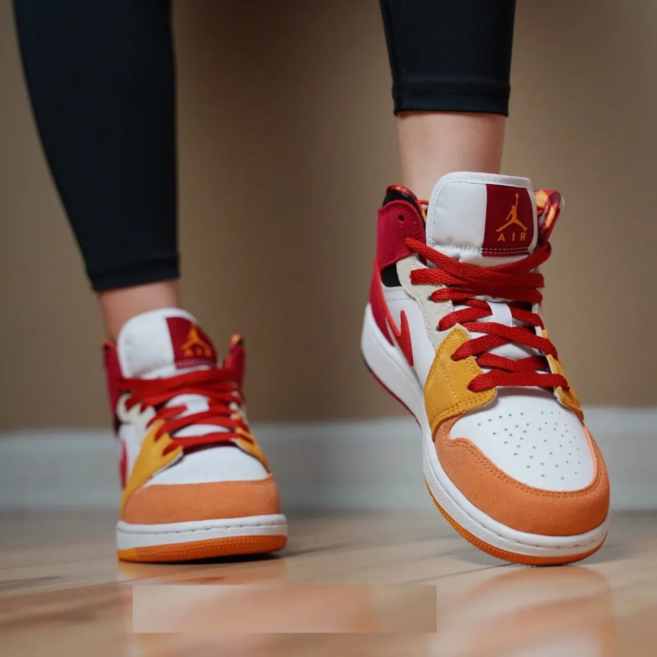 Giày Nike Air Jordan 1 Mid SE GS 'Picnic' DX2460-601 — ảnh 2