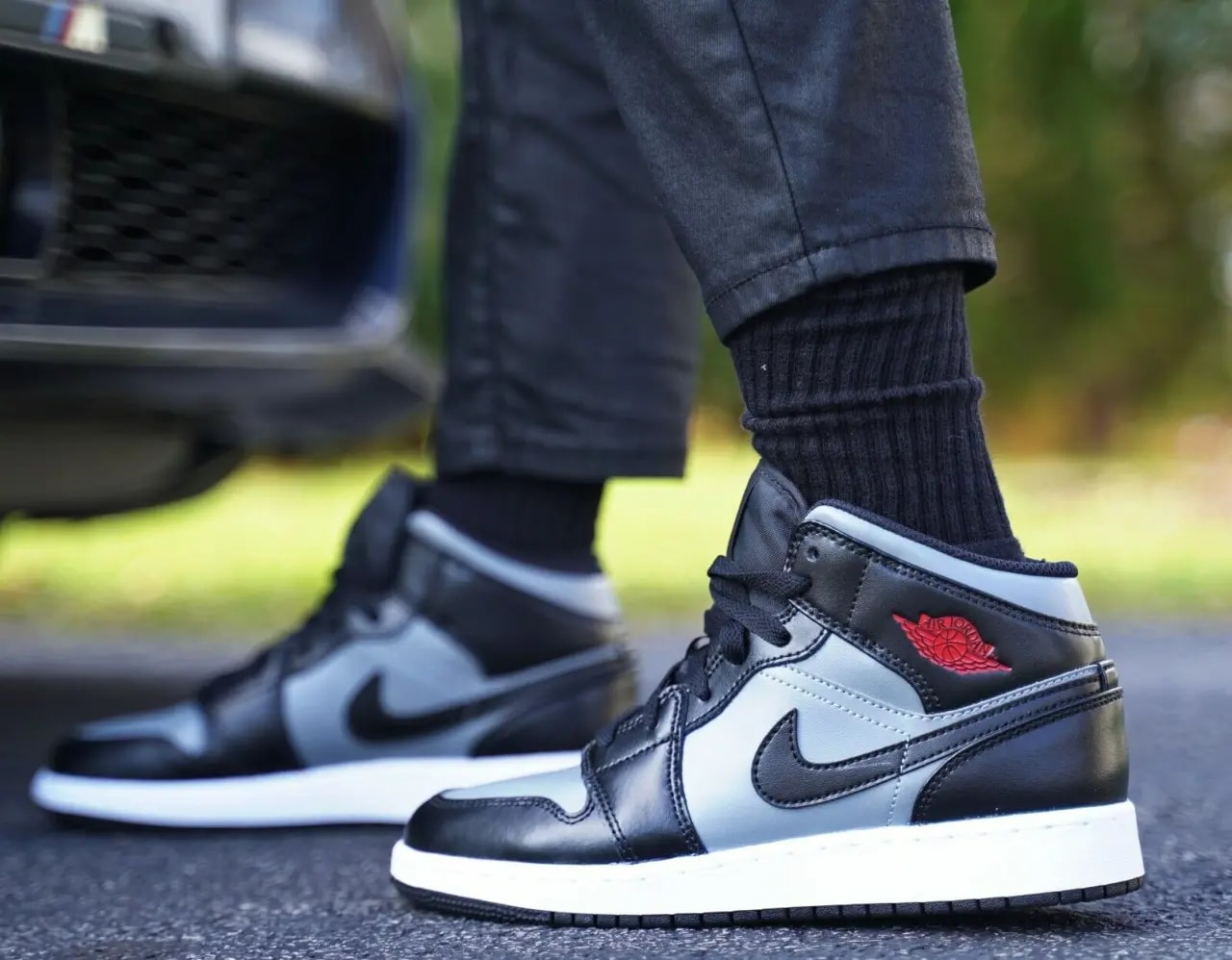 Giày Nike Air Jordan 1 Mid GS 'Shadow' 554725-096 — ảnh 2