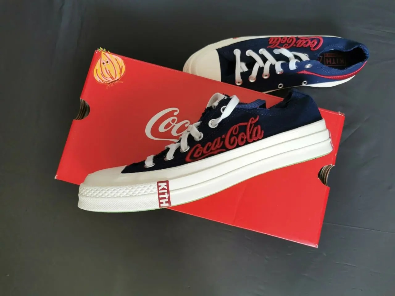 Giày Converse Kith x Coca-Cola x Chuck 70 Low 'Navy' 169836C — ảnh 4