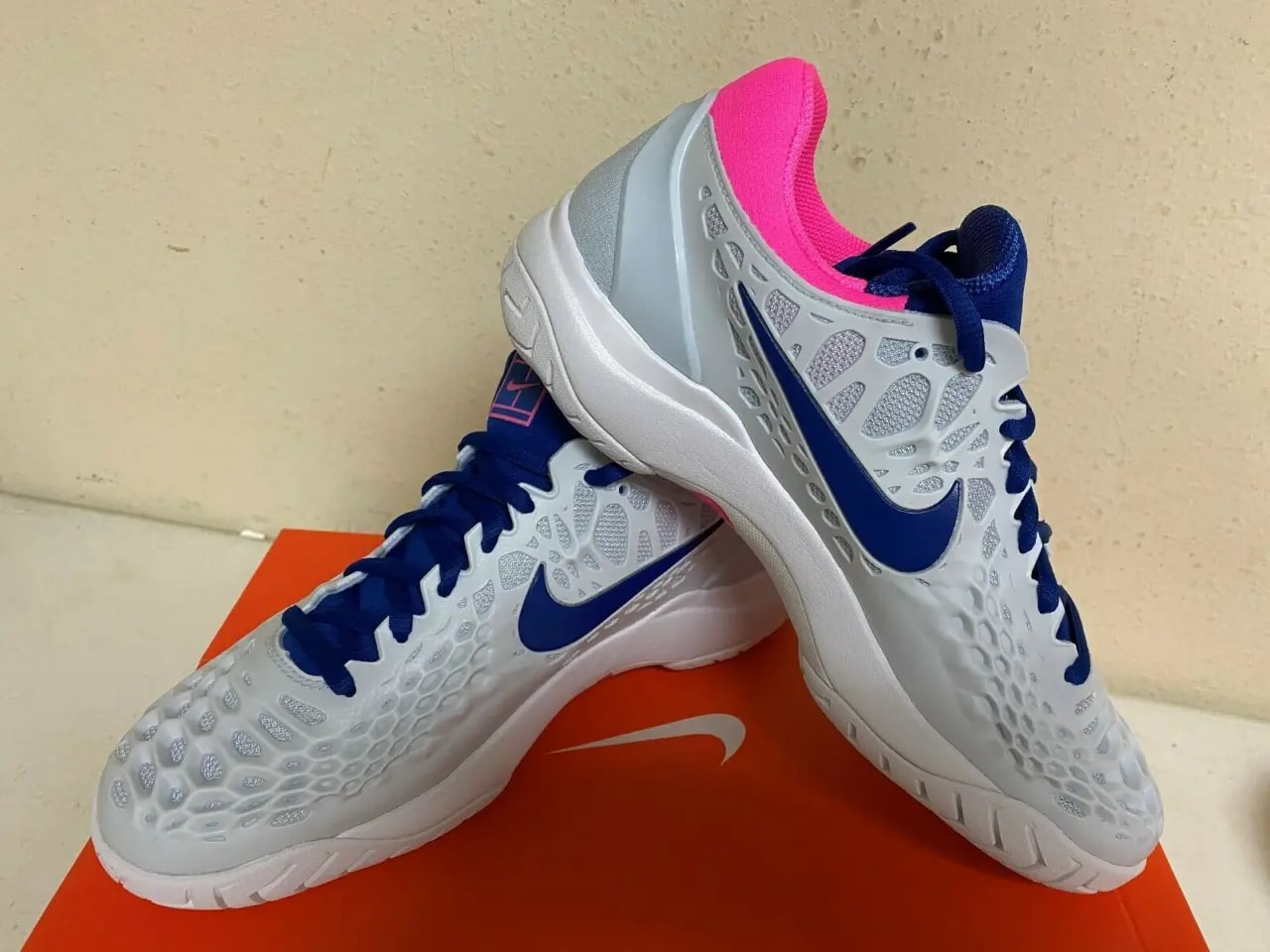 Giày Tennis Nike Wmns Zoom Cage 3 'Half Blue Pink Blast' 918199-446 — ảnh 2