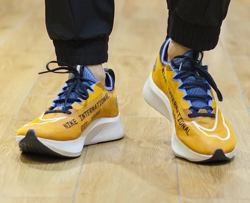 Giày Nike Zoom Fly 4 Premium 'Light Curry' DO9583-700 — ảnh 3