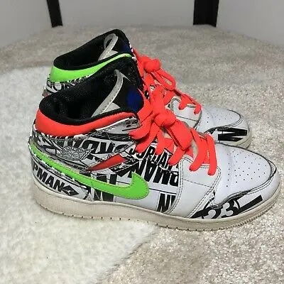 Giày Nike Air Jordan 1 Mid GS 'All Over Logos' 554725-143 — ảnh 3