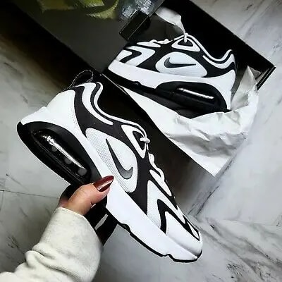 Giày Nike Wmns Air Max 200 'White Black' AT6175-104 — ảnh 3