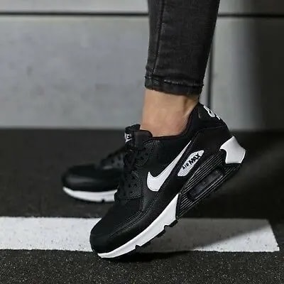 Giày Nike Wmns Air Max 90 'Black' 325213-047 — ảnh 2