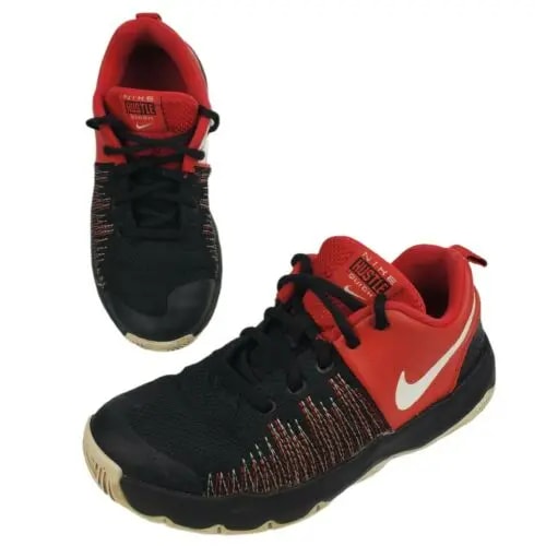 Giày Nike Team Hustle Quick 'Black Red' 922680-002 — ảnh 2